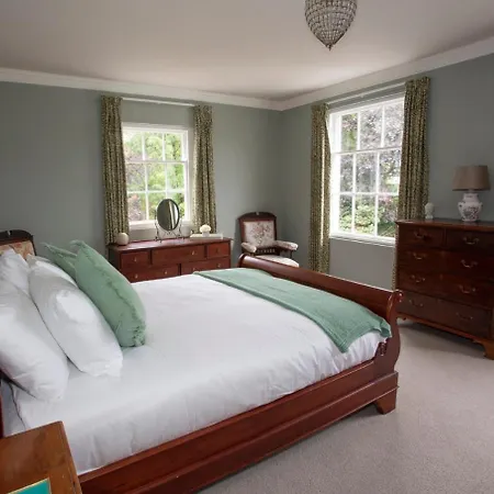 The Old Rectory * Fahan